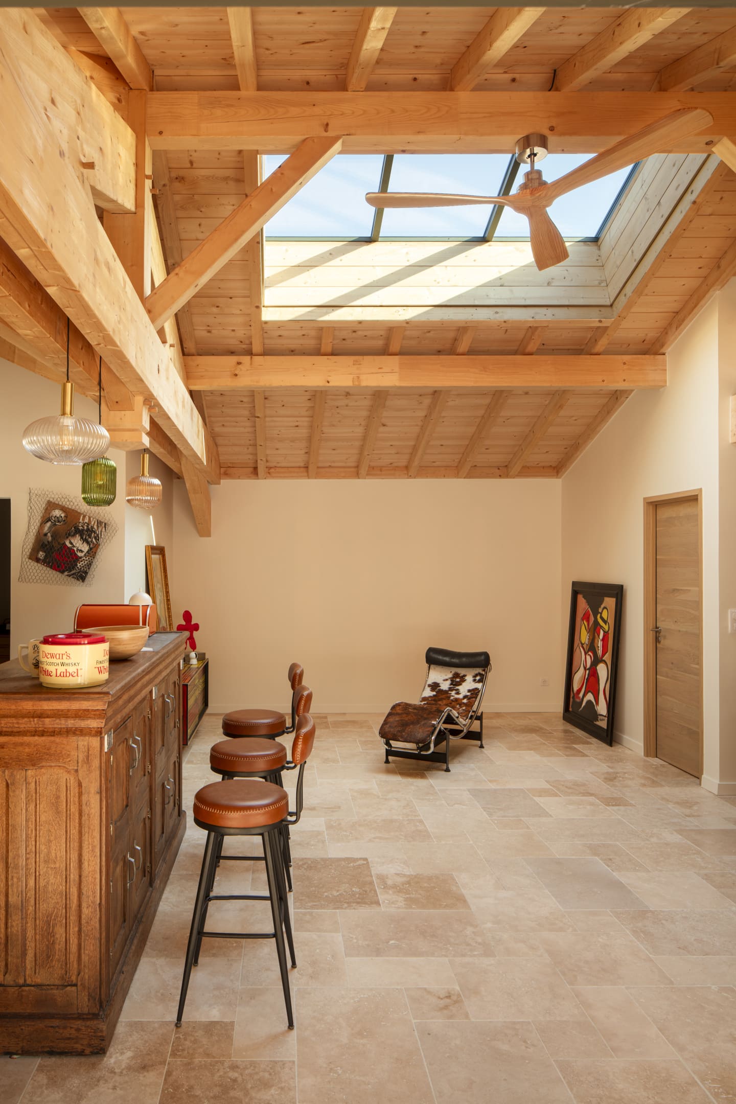 fenêtre de toit vue de l'intérieur dans les landes